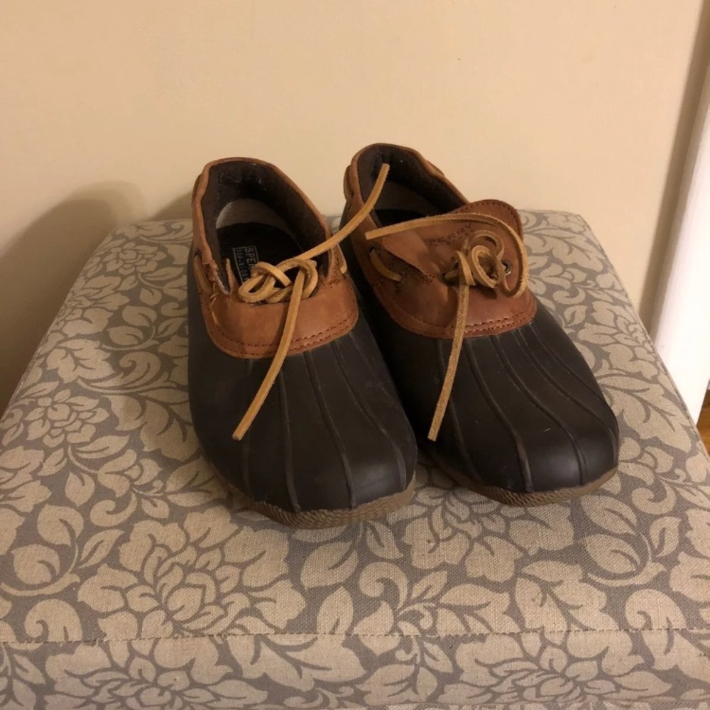 Sperry topsider rain shoe